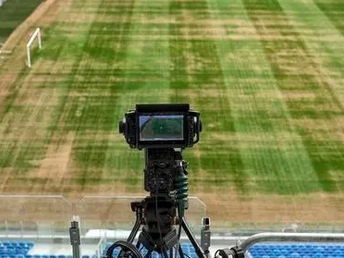 青岛专业摄像摄影服务全解析 产品、年会与摇臂拍摄一站式解决方案